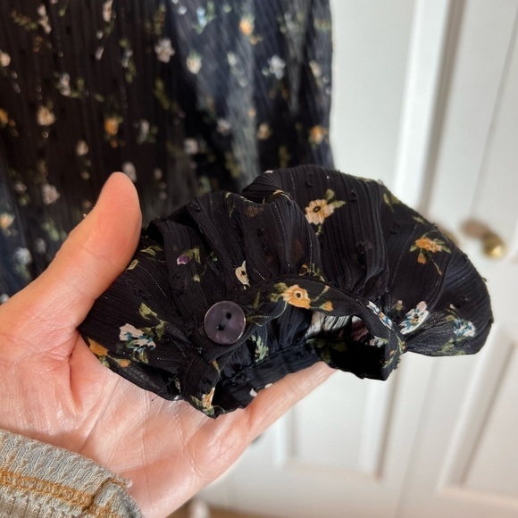 Mango Oversized See Through Navy Floral Long Sleeve Blouse - Picture 4 of 14